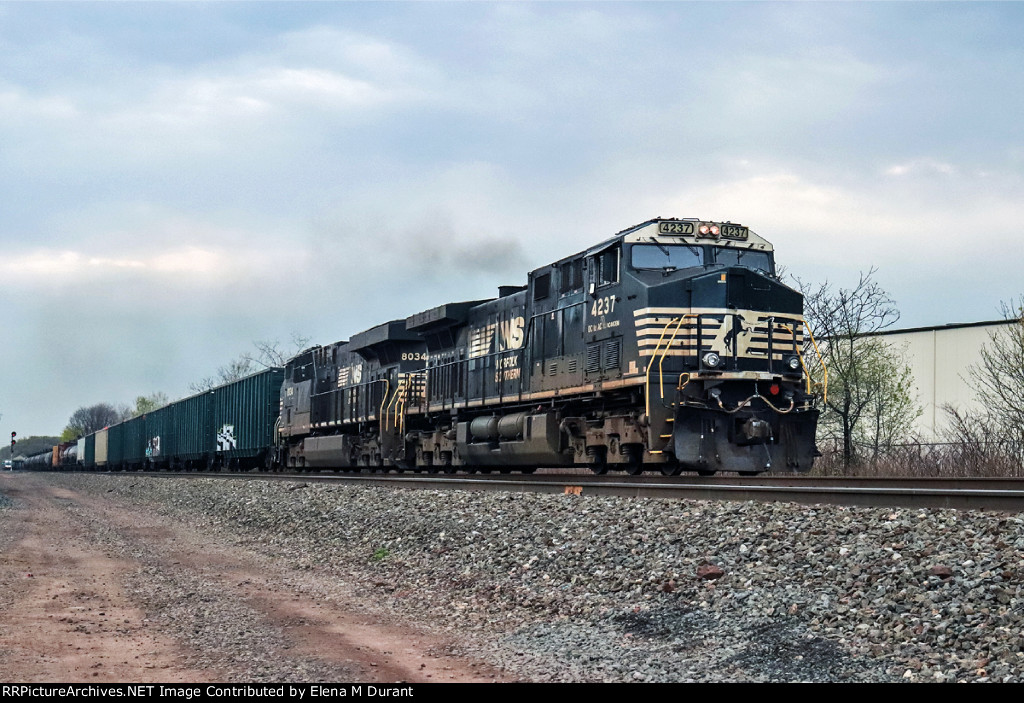 NS 4237 on K-76